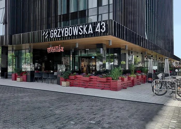 Lägenhet Mennica Warszawa