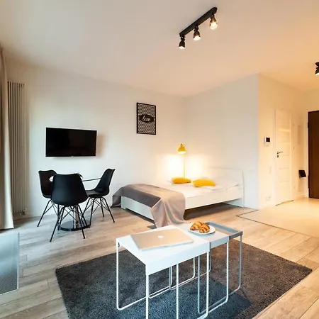 Apartament Mennica *