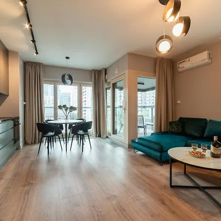 Mennica Apartman *