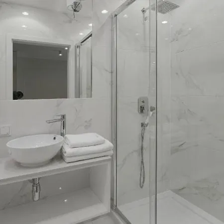 Mennica Apartman *